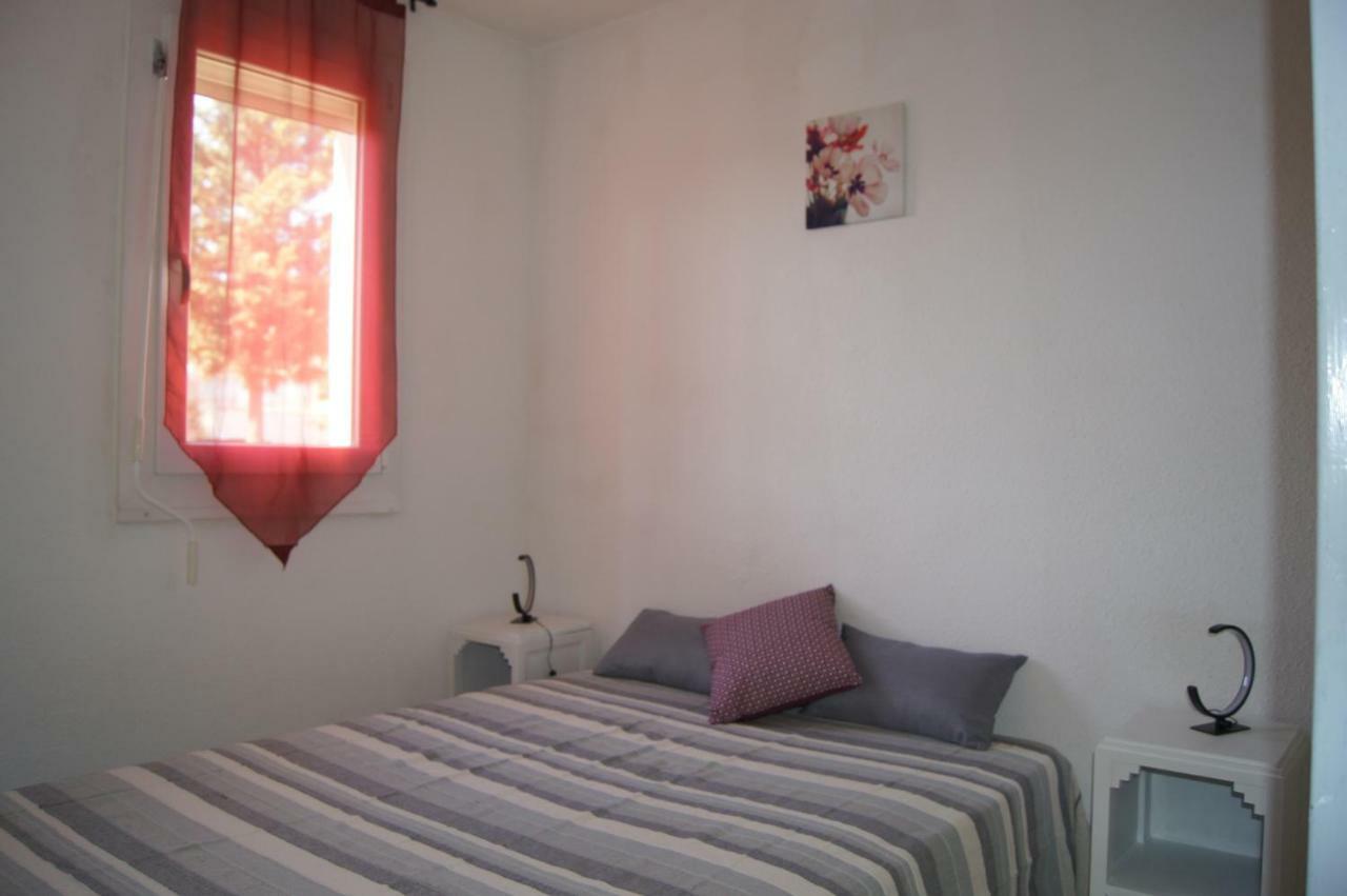 Lara 2 - T2 Balcon Piscine Lit Double & Clic-Clac Parking Pres Du Centre-Port Et Ile Loisirs آجد المظهر الخارجي الصورة