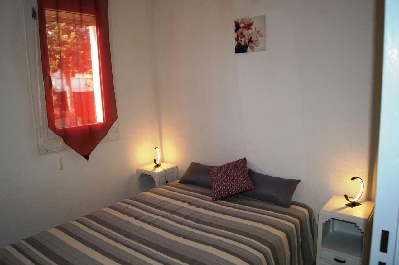 Lara 2 - T2 Balcon Piscine Lit Double & Clic-Clac Parking Pres Du Centre-Port Et Ile Loisirs آجد المظهر الخارجي الصورة