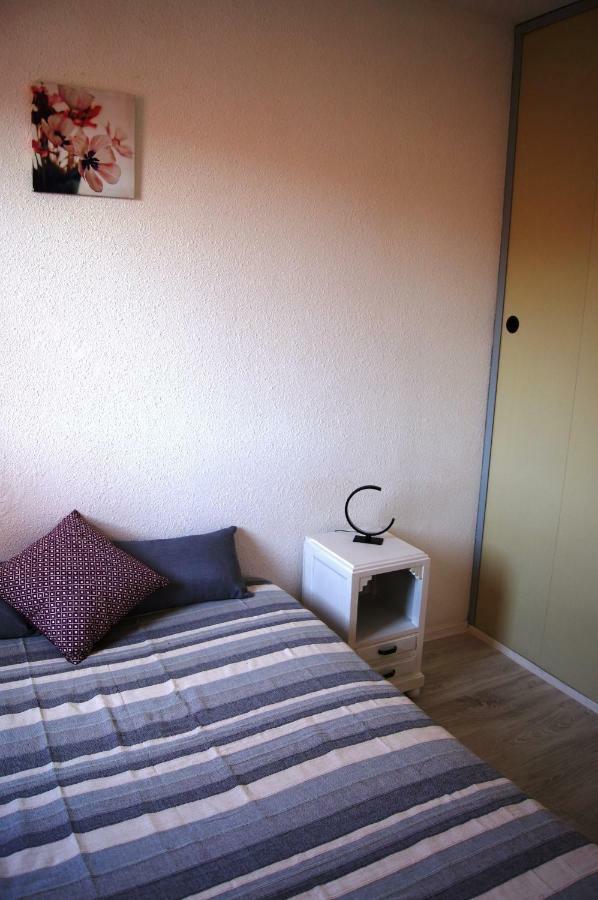 Lara 2 - T2 Balcon Piscine Lit Double & Clic-Clac Parking Pres Du Centre-Port Et Ile Loisirs آجد المظهر الخارجي الصورة